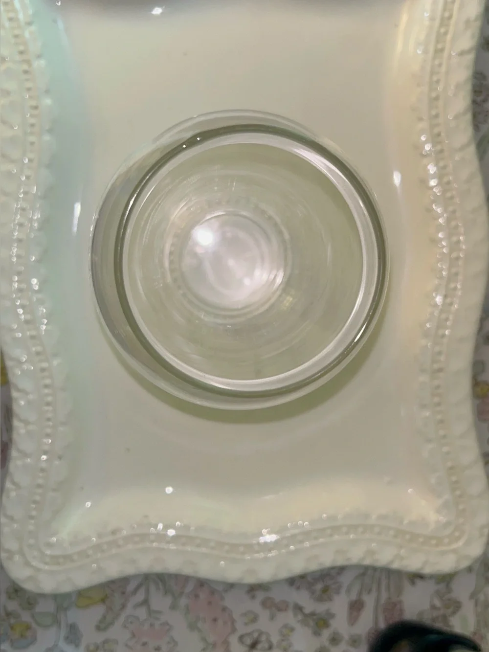 Inner Beaded-top Cleat Glass Hurricane Lamp Chimney Shade 8.5in Tall